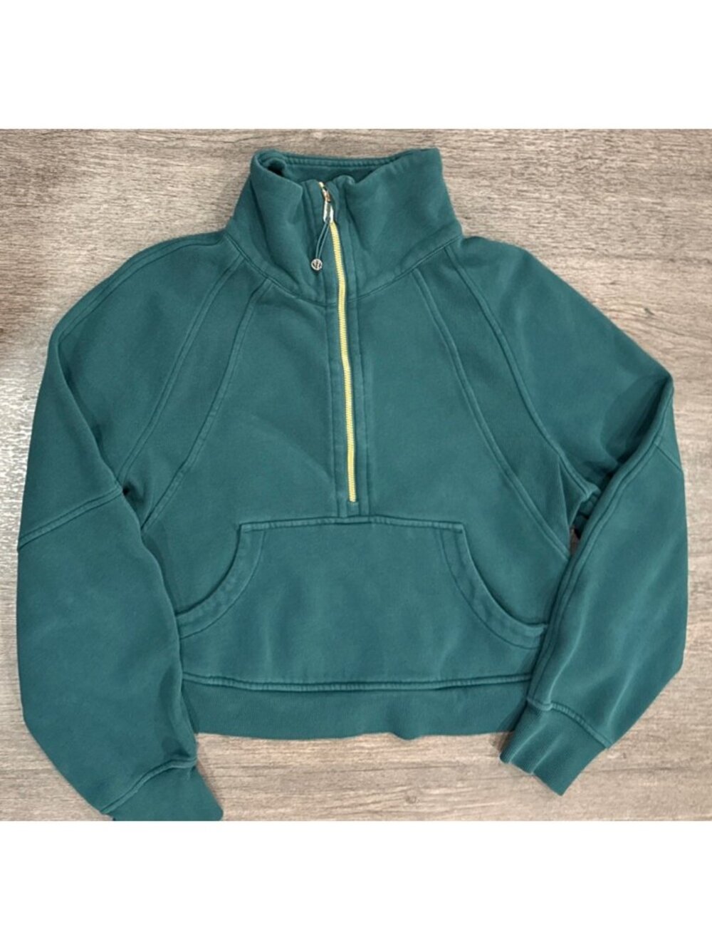 Lululemon Scuba Crop Green Gold 1/2 Zip Fleece Sweatshirt Size XS S
